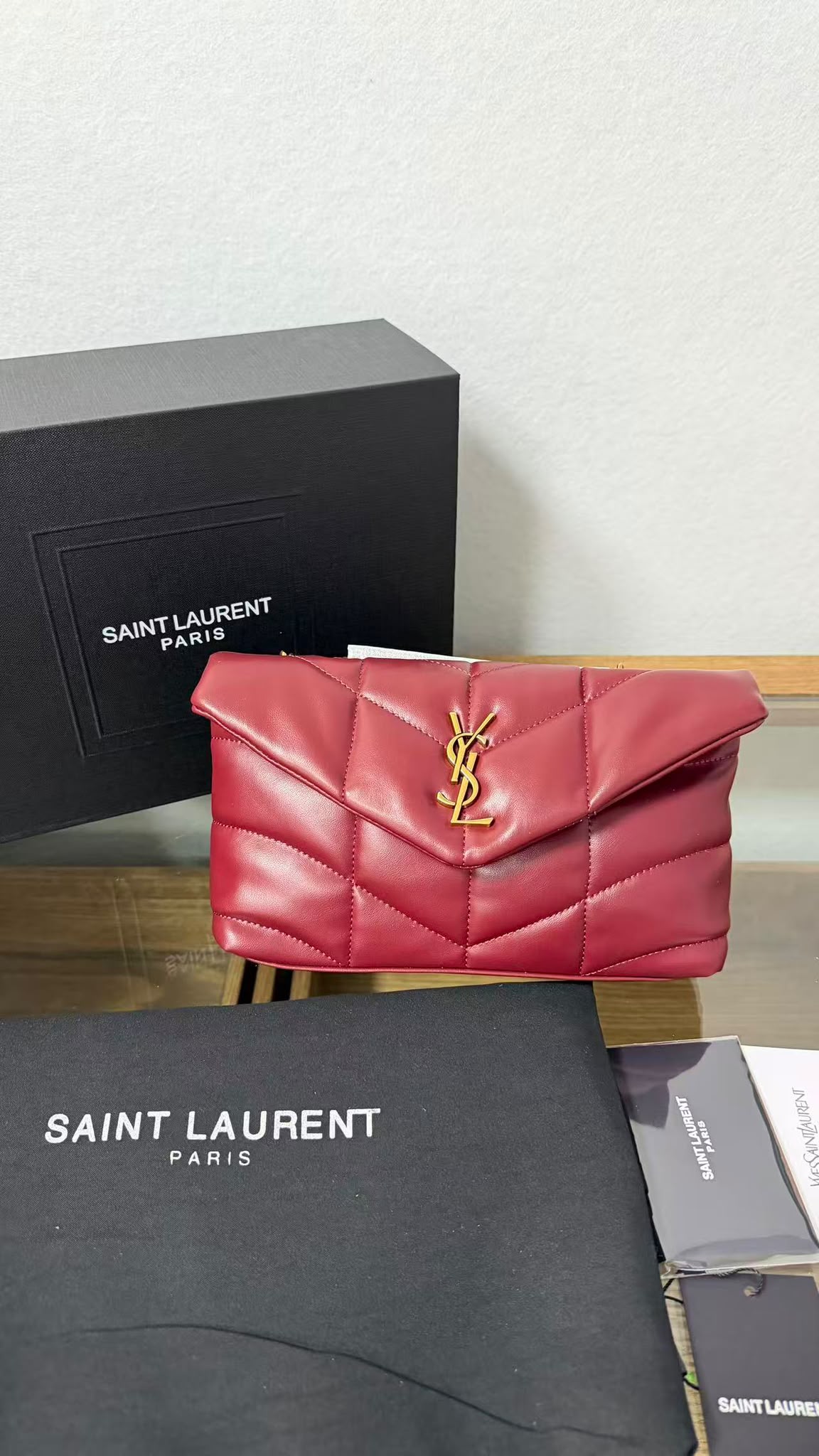 Le sac Loulou Puffer de Saint Laurent